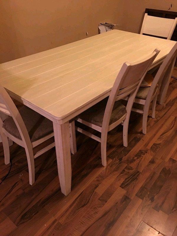 Ashley furniture dining room table set