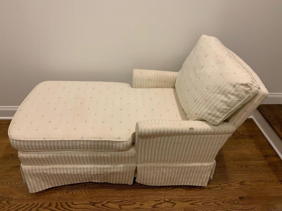 Chaise Lounge - $25