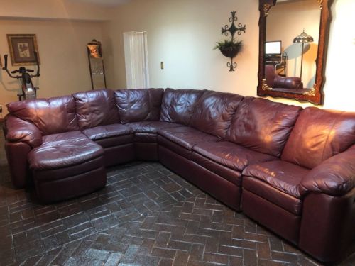 Modern Burgundy 4-pc Sectional Sofa (Large)