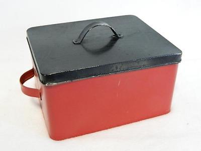 VINTAGE  METAL STORAGE BOXES TRUNKS  NESTING CHESTS Set Of Four (4)