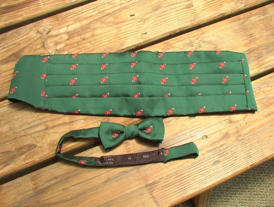 Red Christmas Tree with Green background cummerbund & matching bow tie