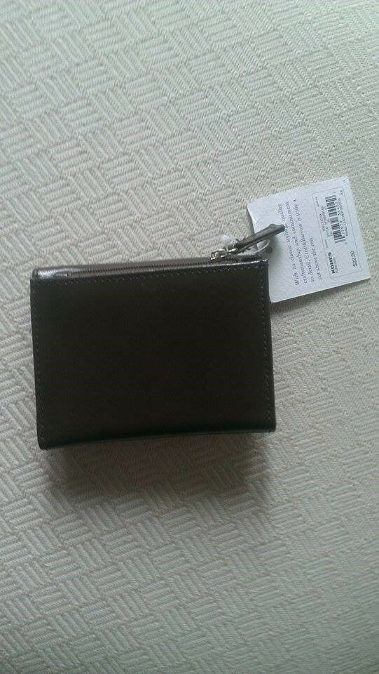 ladies small wallet by croft & barrow in cocoa brown