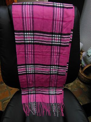 NWOT SCOTLAND 100% CASHMERE BLACK & PINK PLAID  W/FRINGE