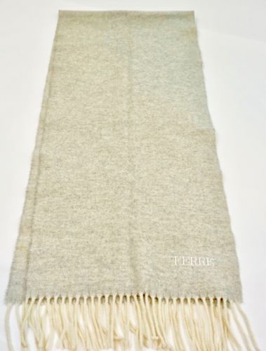 Ferre Light Gray Wool Scarf Ferre Light Gray Wool Scarf Ferre Light Gray Scarf