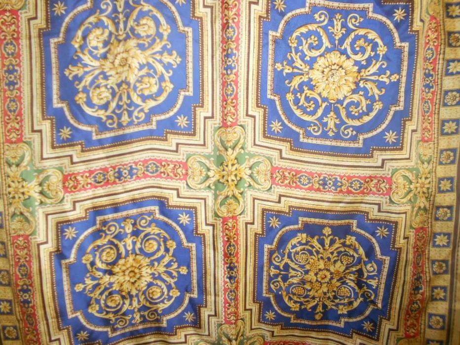 Metropolitan Museum of Arts Printed Silk Scarf