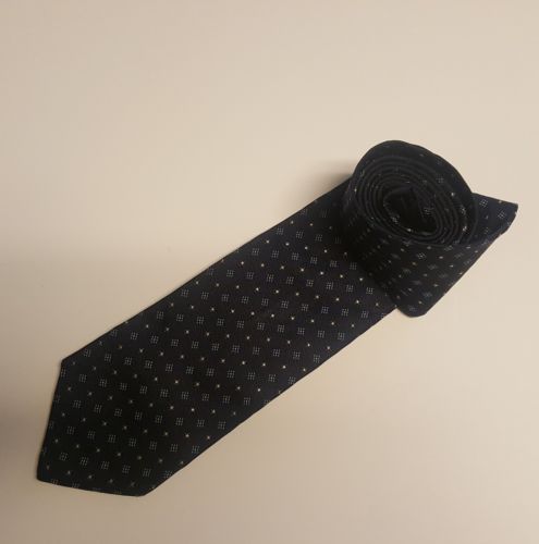 Brooks Brothers Makers Blue Diamond Designs