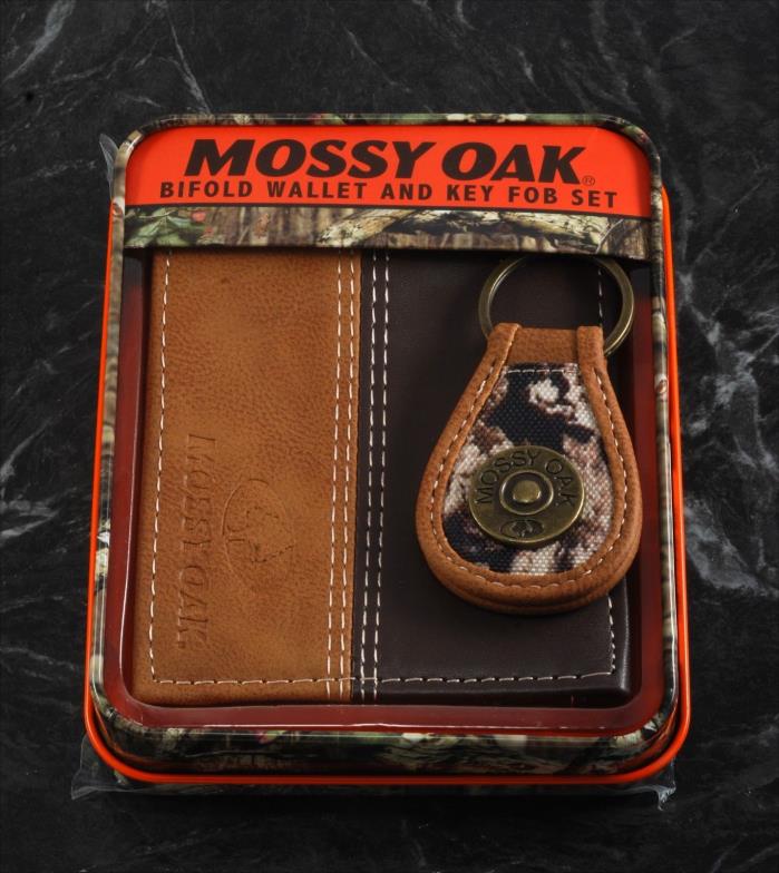 Mossy Oak Embossed Bi-Fold Two-Tone Leather Wallet & Engraved Key Chain in Tin