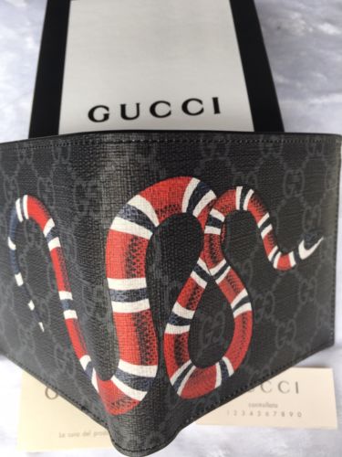 BRAND NEW GUCCI SUPREME SNAKE PRINT BIFFOLD WALLET IN BLACK