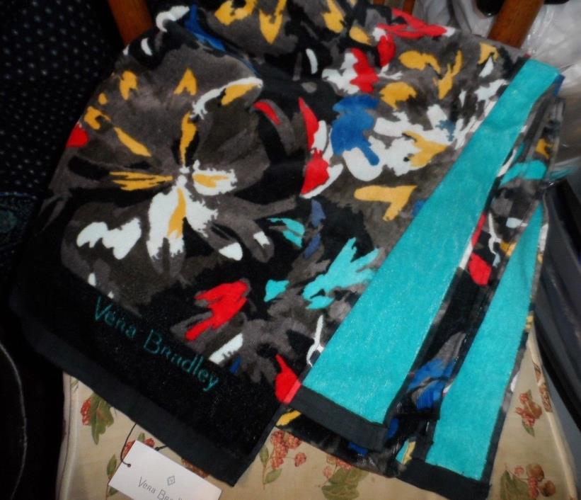Vera Bradley  Splash Floral Beach Towel  NWT