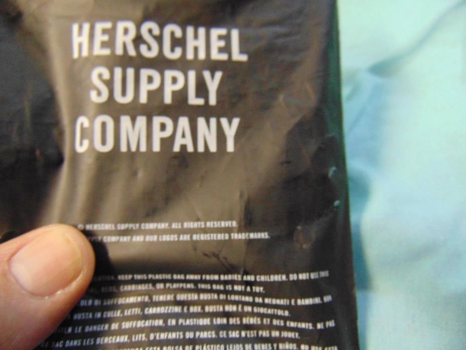 credit Card holder Man Woman Herschel Wallet