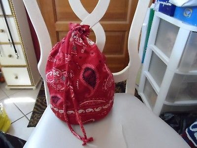 Vera Bradley ditty bag in retired Mesa Red pattern