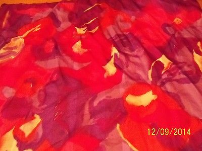 SCARF SILKY RED YELLOW RED FLOWER  PRETTY DRESSY good CONDITION  WOMENS ACCESORI
