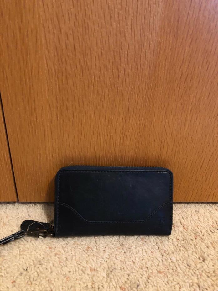 FRYE NWT Melissa Zip Phone Wallet Navy