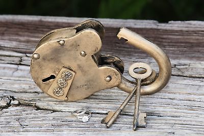 Wedding Gift Idea Antique Style Padlock with two Key Jumbo Size Love Lock Bridge