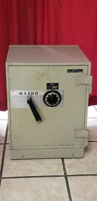 Major Safe Company Model 1512 Combination Fire Resistant Safe on Wheels w/ Comb