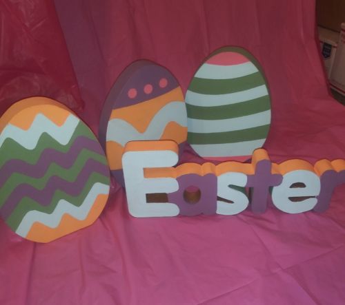 Easter Decorations big Eggs Colorful. 3 eggs springtime festive decorations