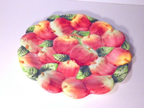 Decorative Plate, Raised Relief, Apple theme, Scalloped and beautiful design; 7