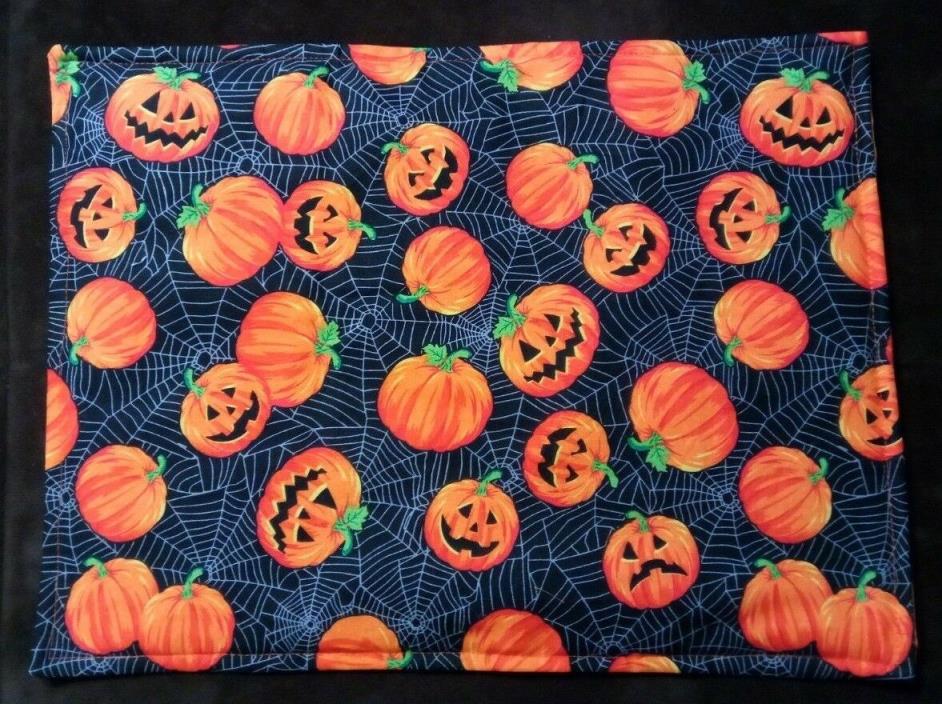 COUNTRY COTTAGE SET/6 HALLOWEEN JACK-O-LANTERNS & WEBS QUILTED FABRIC PLACEMATS