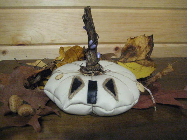 Primitive Pumpkin Bowl Filler Halloween Ornie Folk Jack O Lantern