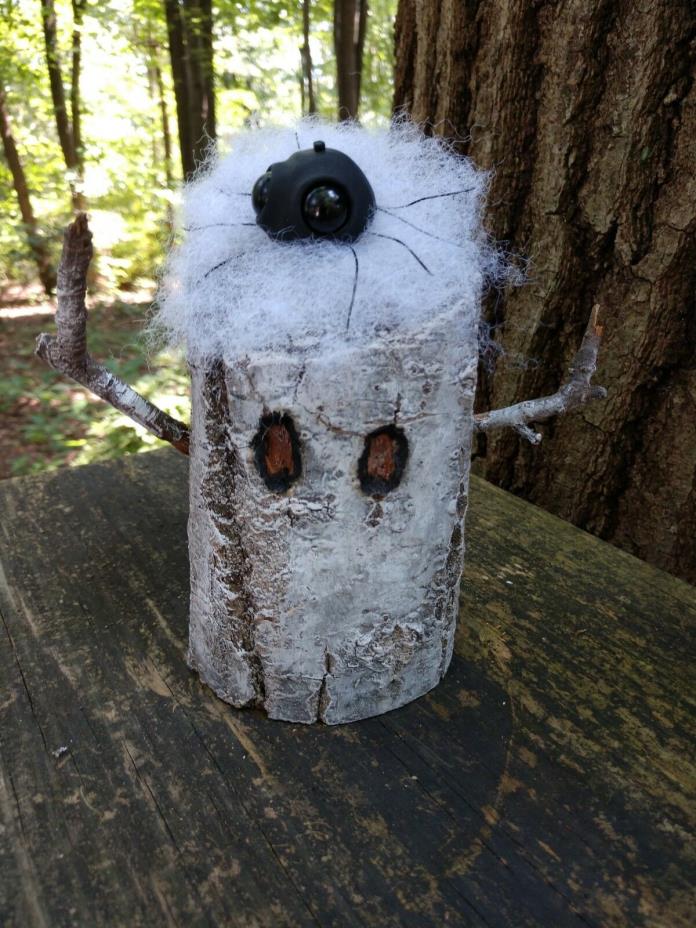 Halloween Spooky Scary Ghost Tree Spider Wood Spirit Carving