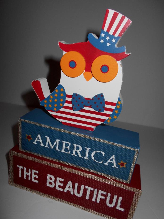 4TH OF JULY PATRIOTIC  SMALL TABLE TOP  OWEL DECOR