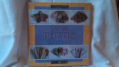 DRIED FLOWERS PODS FRUIT DECORATING BOOK WREATHS GARLANDS CENTERPIECES MORE