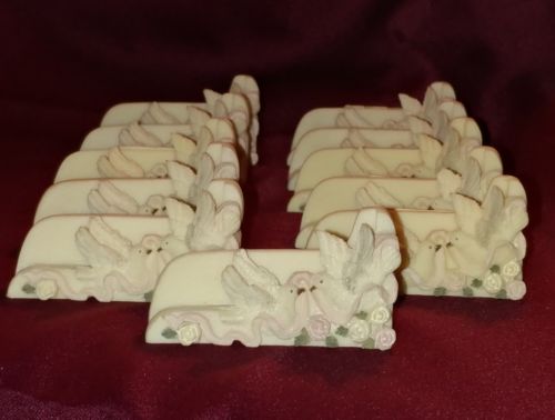 Dezine Ltd. Peace Dove Resin Wedding Placeholders/ Set of 11