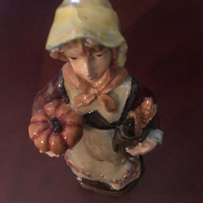 Vintage 'Pilgrim Lady w/ Garden Bounty' Thanksgiving Ceramic Figurine 8.5” Tall