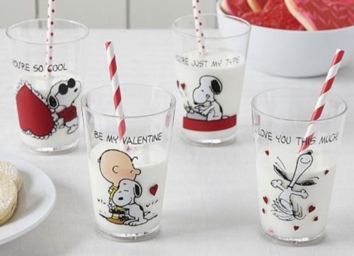 Pottery Barn Kids Peanuts VALENTINE’S Tumblers Cups Set Of 4 Snoopy Charlie NEW