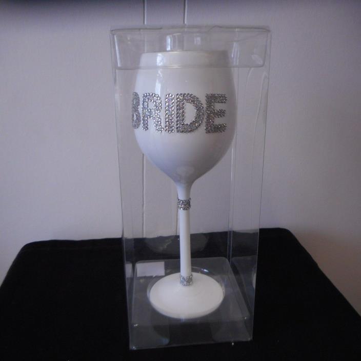 NEW Bride White Wine Glass with Glitter Lettering and Trim