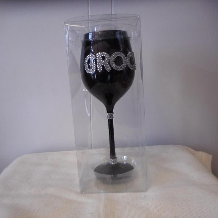 NEW Groom Black Wine Glass with Glitter Lettering and Trim