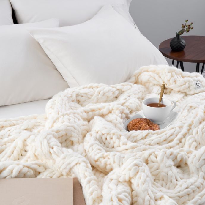 UGG Chunky Knit Throw Blanket in Natural
