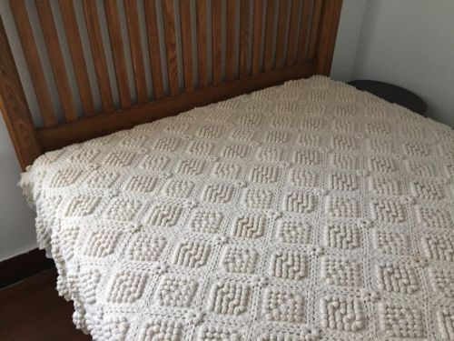 HAND MADE VINTAGE THROW