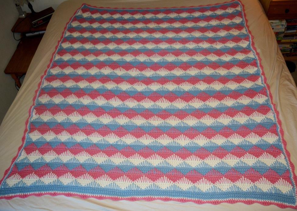 Hand Crocheted Afghan Throw Blanket Twin MINT 62