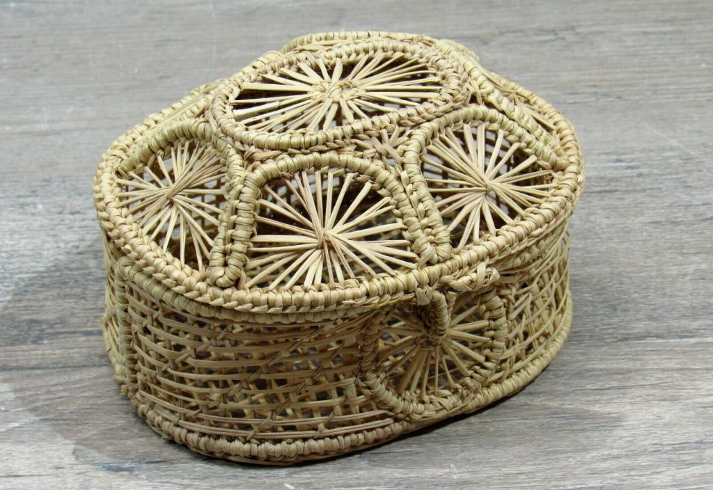 Lacy WOVEN WICKER GRASS BASKET with Hinged Domed Lid & Hasp