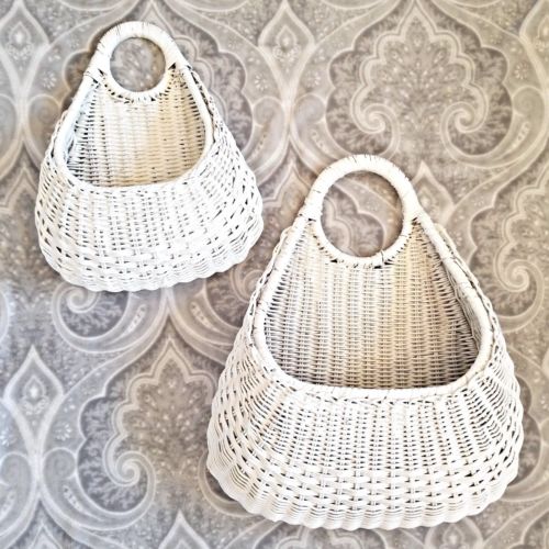 Set of 2 Shabby Chic White Wall Hanging Wicker Baskets, Containers, Planters