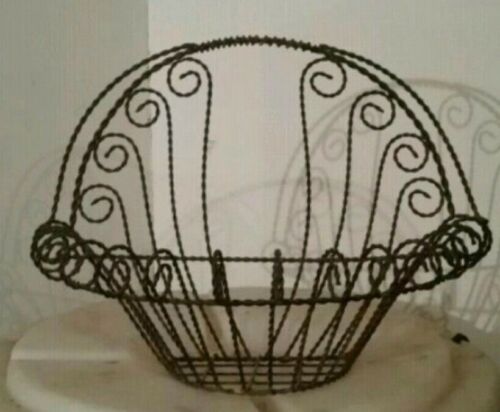 Vintage Large Shabby Chic Twisted Metal Wire garden BASKET Planter Wall Mount