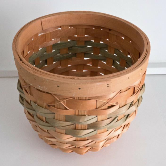 Tan Woven Wicker Circular Basket with Green Bands