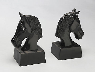 Gracie Oaks Horse Head Bookends Set of 2