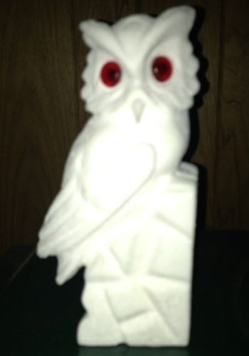 Vintage White Owl Bookend Figurine SALT STONE ~ Rough Ear