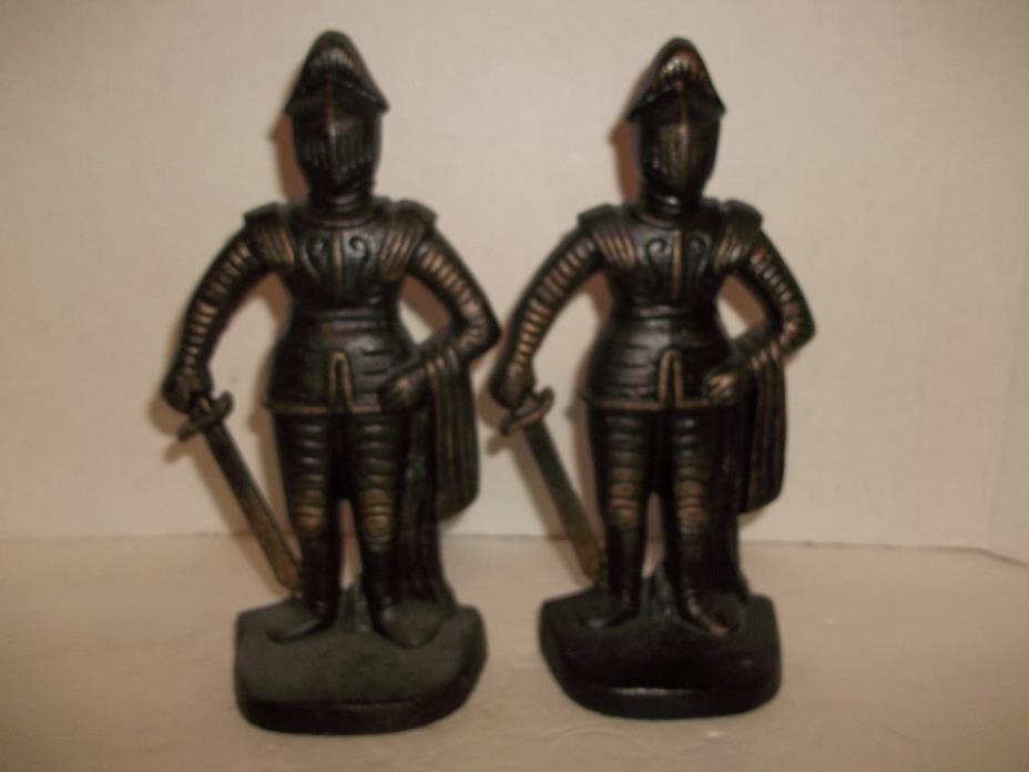 Vintage Brass Tone Cast Metal Medieval Knights in Armor Bookends Doorstops 9.5