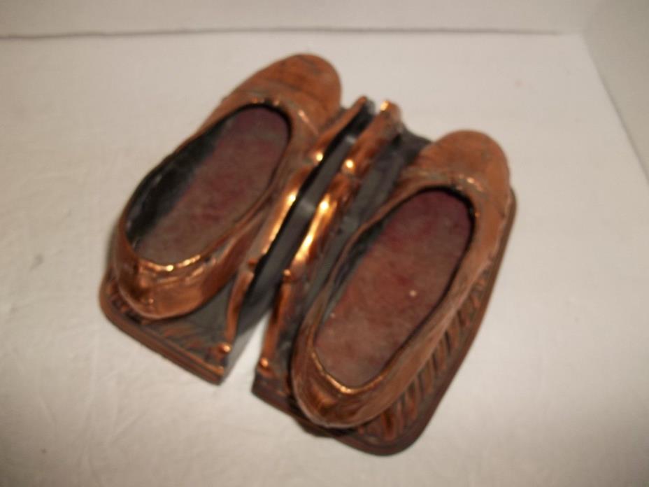 Adorable Vintage Copper Bronze Chic Shoe Ballet Slipper Book Ends Dancer Decor