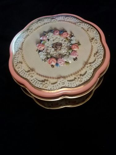 Avon 1981 Valentine's Day Floral Cottage Shabby Embossed Decorative Tin