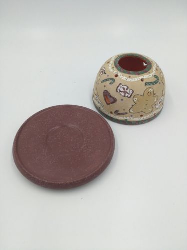 Gingerbread Candle Dome And Plate Set Tan Green Top