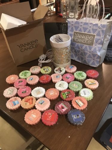 Yankee Candles Mosaic Electric Tart Warmer And 30 Assorted Yankee Tarts