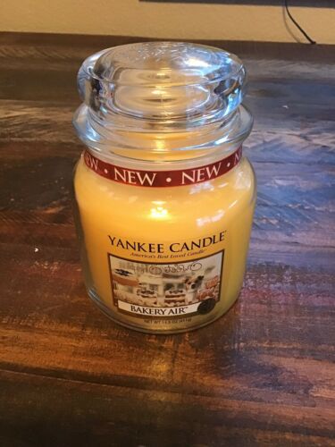 Yankee Candle Bakery Air. New 14.5oz Jar