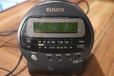 Aiwa Fm/Am Clock Radio Receiver FR-A37 Alarm Clock  AC 120V 60Hz