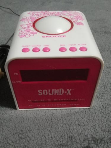 Sound X LED Bed Side Alarm Clock Radio Model SMD-203P White Pink Works 100%