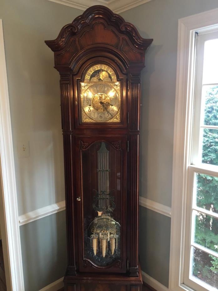 Vintage Sligh Grandfather Clock- Model # 0961-1-AN