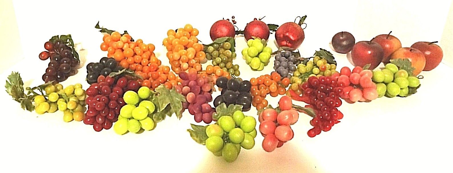 Stone Fruit Blush & Light Colored Grapes Apple  Lot vintage bunches